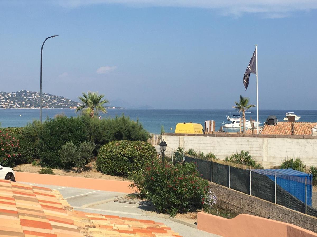 Sainte Maxime France 4 Etoiles Front De Mer Plage De La Nartelle Exteriör bild